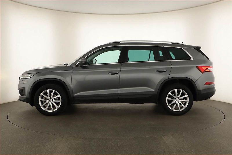 Škoda Kodiaq (2023) 2.0 TDI - fotka 3 z 19