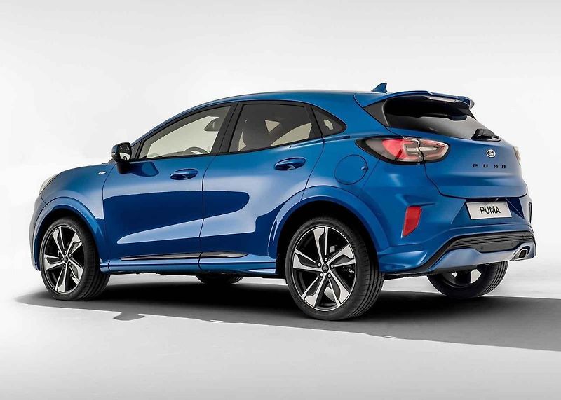 Ford Puma už není kupé, ale malý crossover.