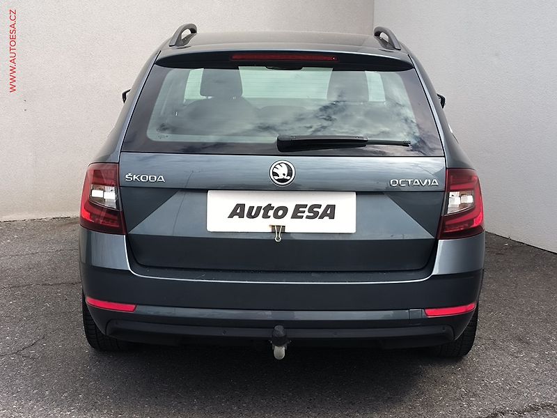 Škoda Octavia (2019) 1.5 TSi, ČR, DSG, LED, park - fotka 5 z 22