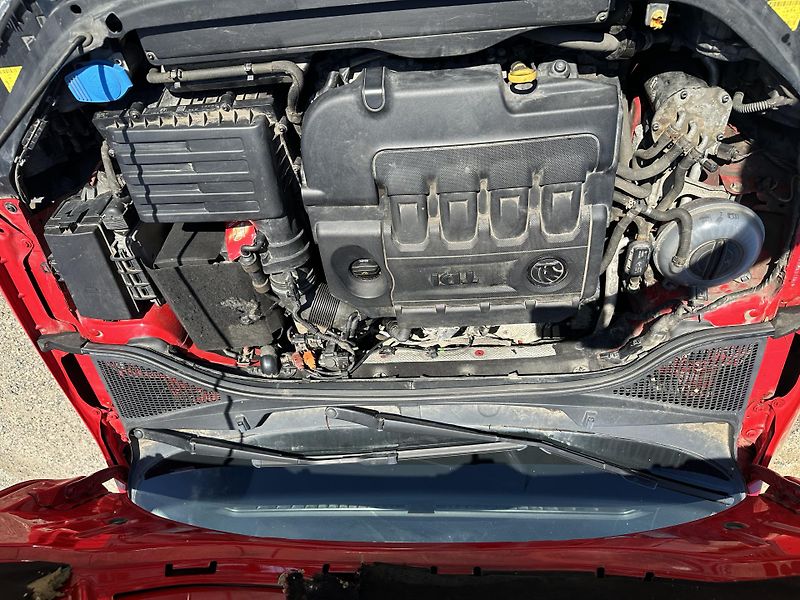 Škoda Octavia (2013) Škoda Octavia,  2.0 TDI 110 kW - fotka 15 z 21