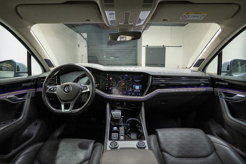 Volkswagen Touareg 3.0 TDI 210 kW 4Motion - fotka 10 z 38