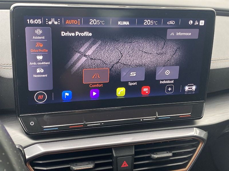 Cupra Formentor (2024) 1.5 TSI DSG - fotka 25 z 40
