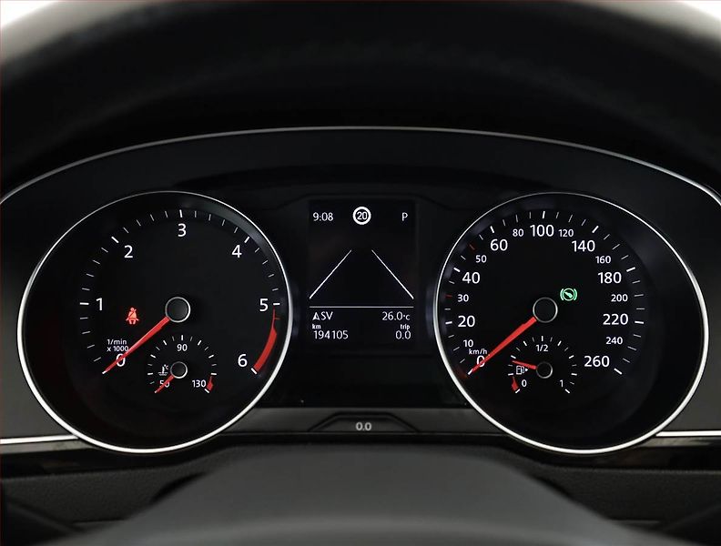 Volkswagen Passat (2020) Business 2.0 TDI, Automat - fotka 9 z 18
