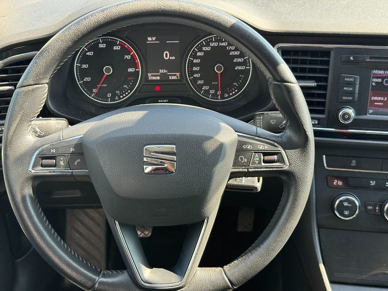 Seat Leon (2013) 1.4 TSI 90kW - fotka 15 z 44