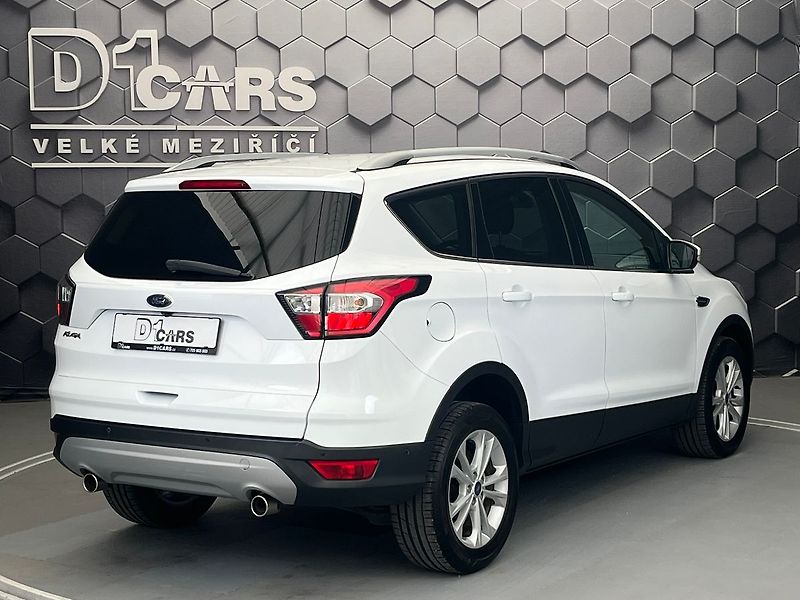 Ford Kuga 2.0 TDCi Titanium Cebia - fotka 4 z 50