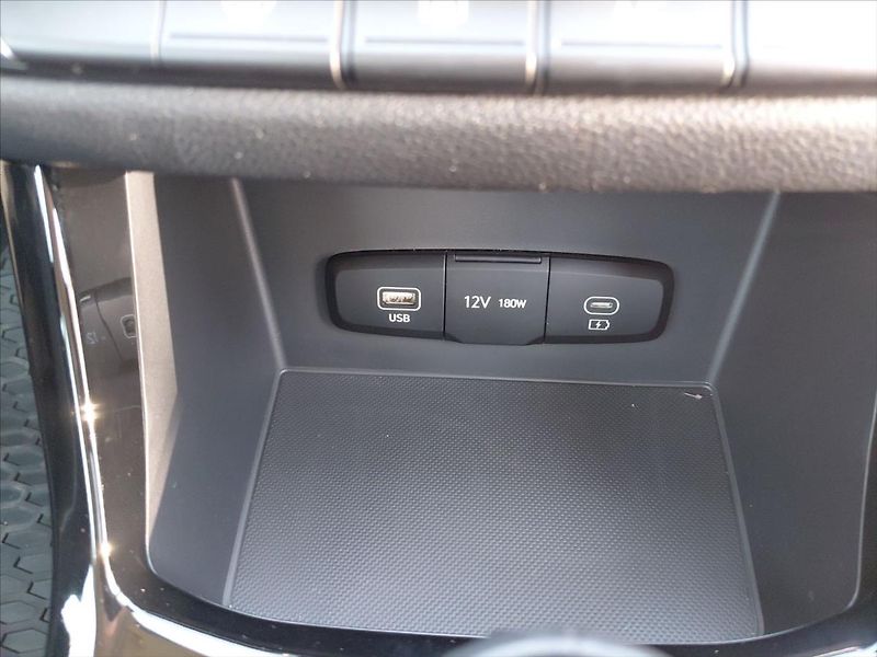 Hyundai i30 1,0   1.0TGDi DCT SMART CLIMAT - fotka 19 z 22