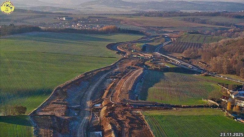 Staveniště dálnice D6 úseku Petrohrad - Lubenec. Foto: Jan Banán Svoboda