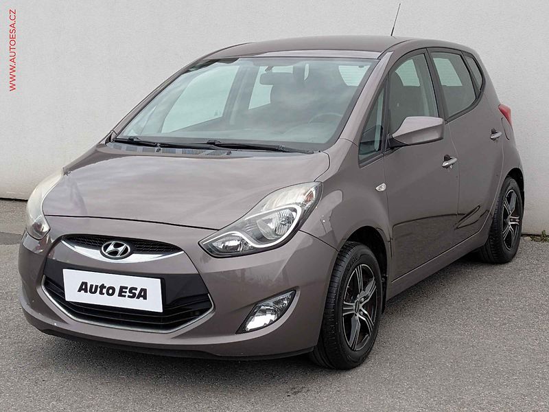 Hyundai ix20 (2013) 1.4i, 2.maj,ČR, AC, el. - fotka 3 z 14