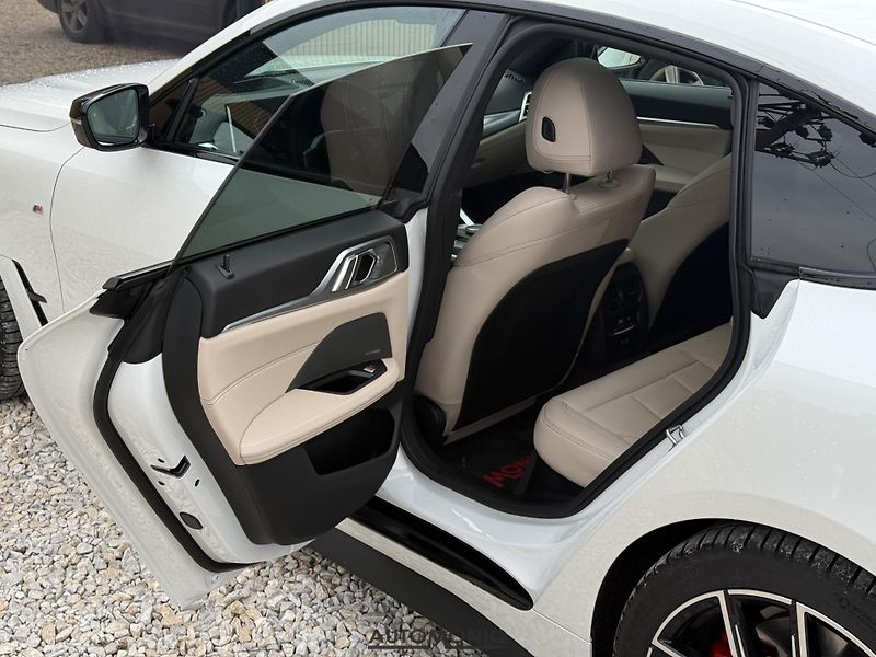 BMW Řada 4 (2024) M440i xDrive M Sport, Pano,HK - fotka 17 z 29