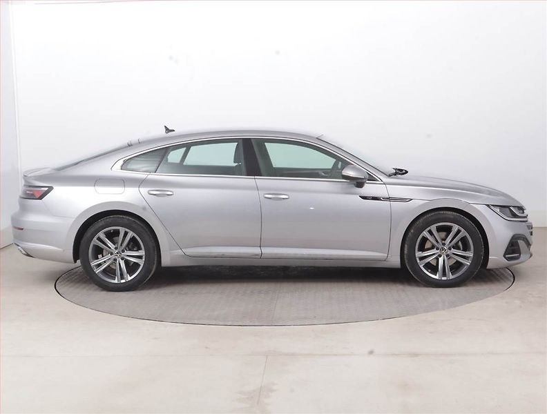 Volkswagen Arteon (2021) R-line 2.0 TDI - fotka 6 z 17