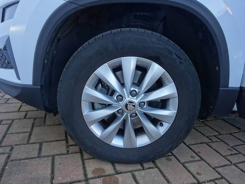 Škoda Karoq (2024) 1,5 TSi/ 110kW DSG Ambition - fotka 21 z 28