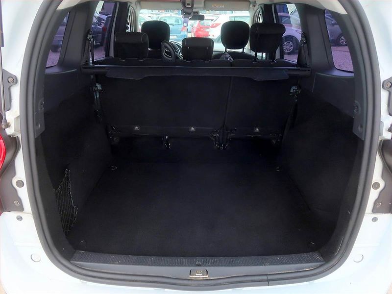 Dacia Lodgy (2017) 1.6 SCe, Serv.kniha, Tempomat - fotka 13 z 14