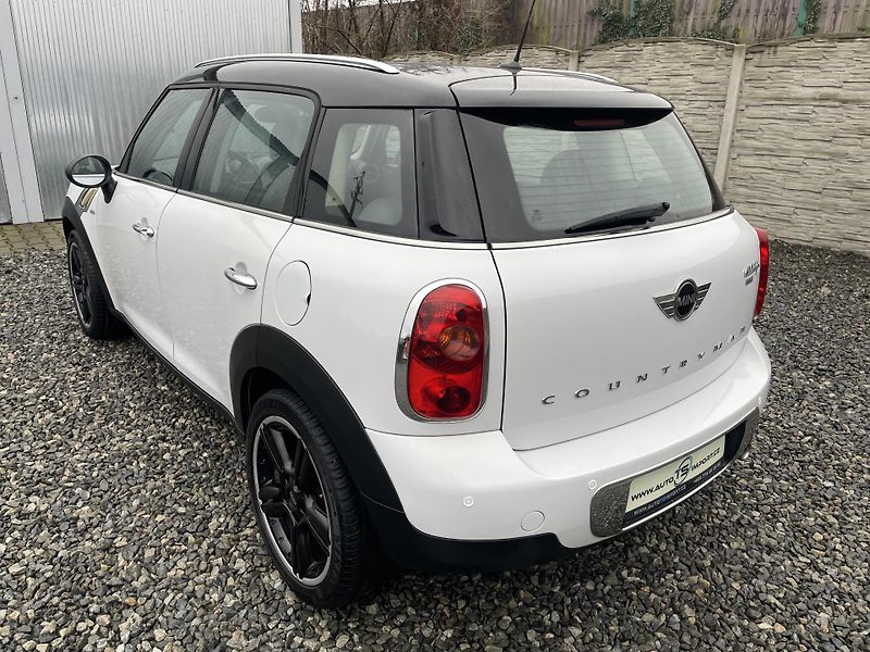 Mini Countryman 2.0SD 110PS COOPER D AUTOMAT!! - fotka 37 z 189