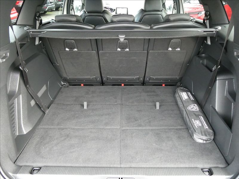 Peugeot 5008 1,6 133kW GT-line AT8,7.míst,D - fotka 18 z 50