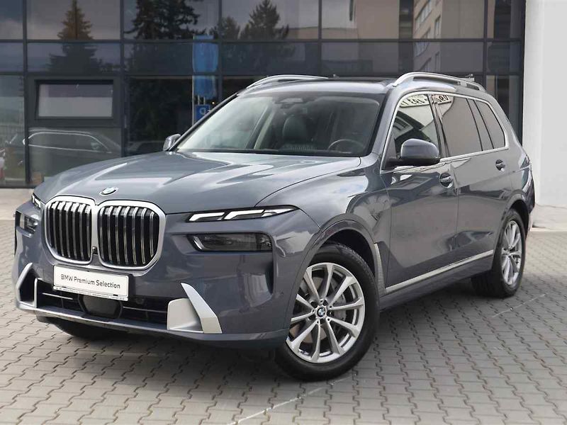 BMW X7 - fotografie inzerátu