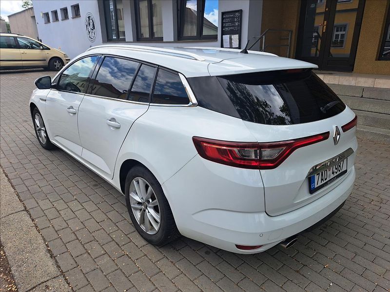 Renault Mégane 1,6 i LPG - fotka 5 z 37