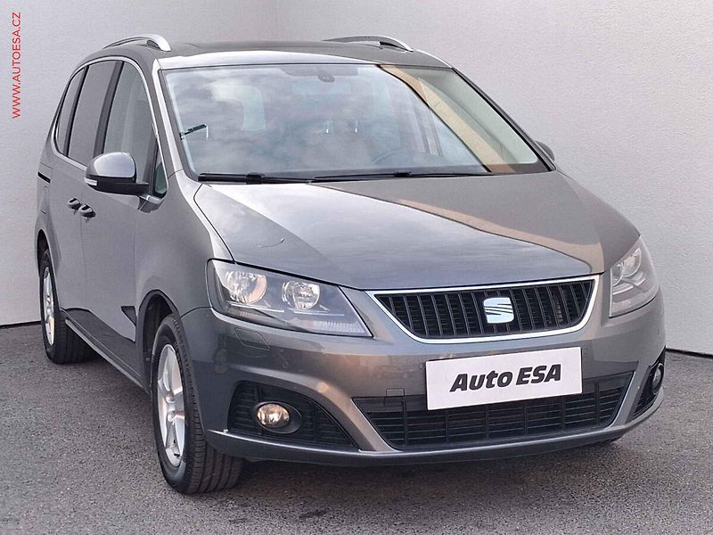 Seat Alhambra (2014) 2.0 TDi, Style, TZ, panor - fotografie inzerátu