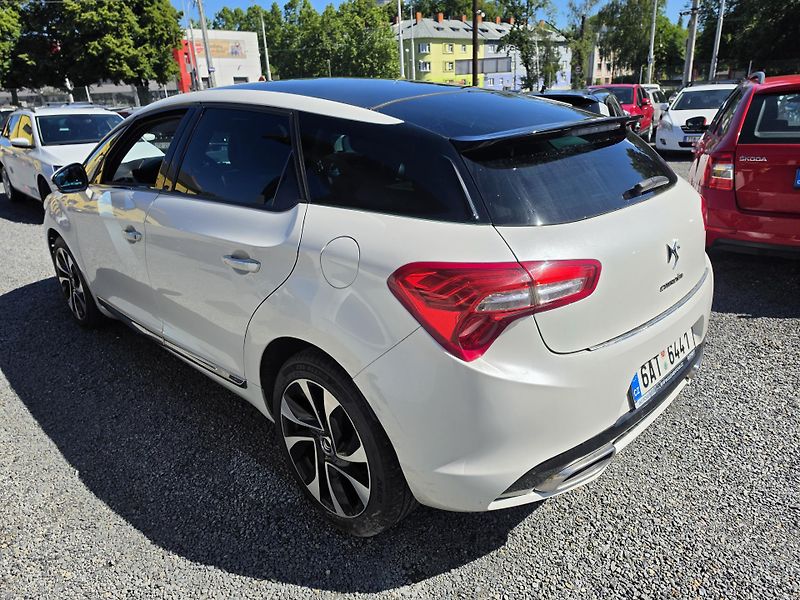 Citroën DS5 2 0 HDI Panorama Automat  - fotka 3 z 33