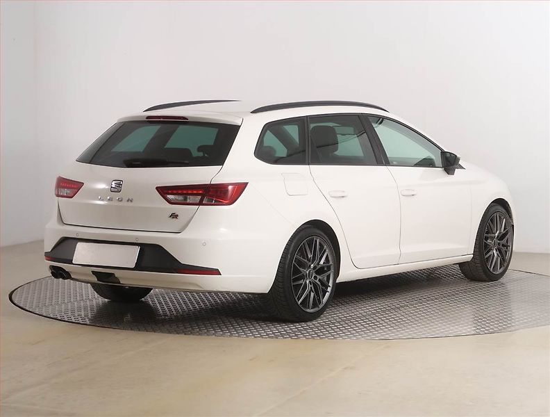 Seat Leon (2014) Sport 2.0 TDI, Navi, Tempomat - fotka 5 z 19