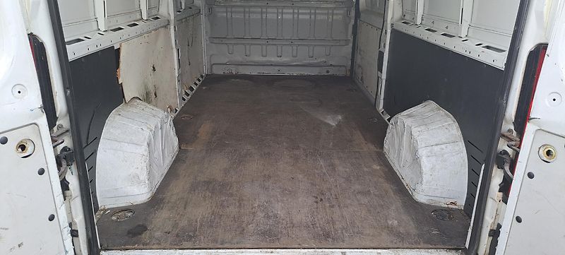 Fiat Ducato (2010) 2.3JTD KLIMA L3H2 - fotka 23 z 23