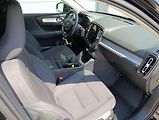 Volvo XC40 2.0 B4 AWD 145kW - náhled 17