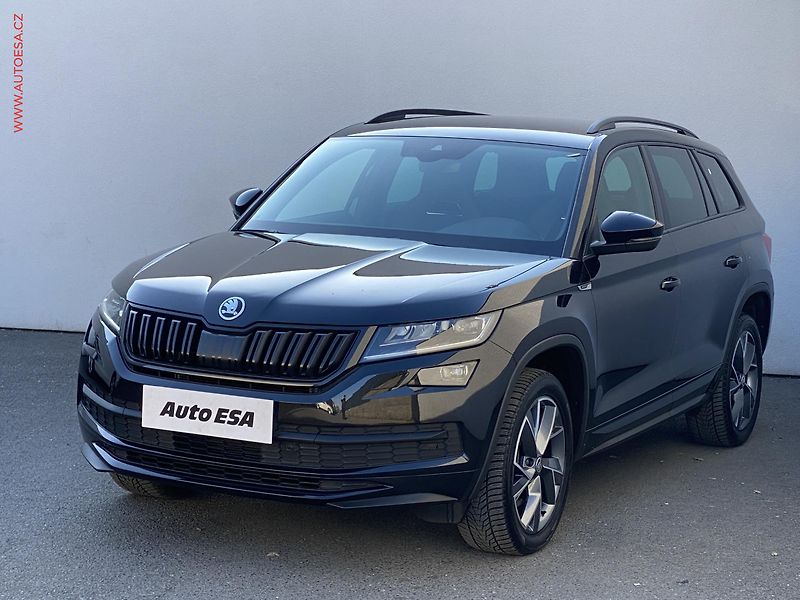Škoda Kodiaq (2019) 2.0 TSi 4x4, SportLine, DSG - fotka 3 z 20