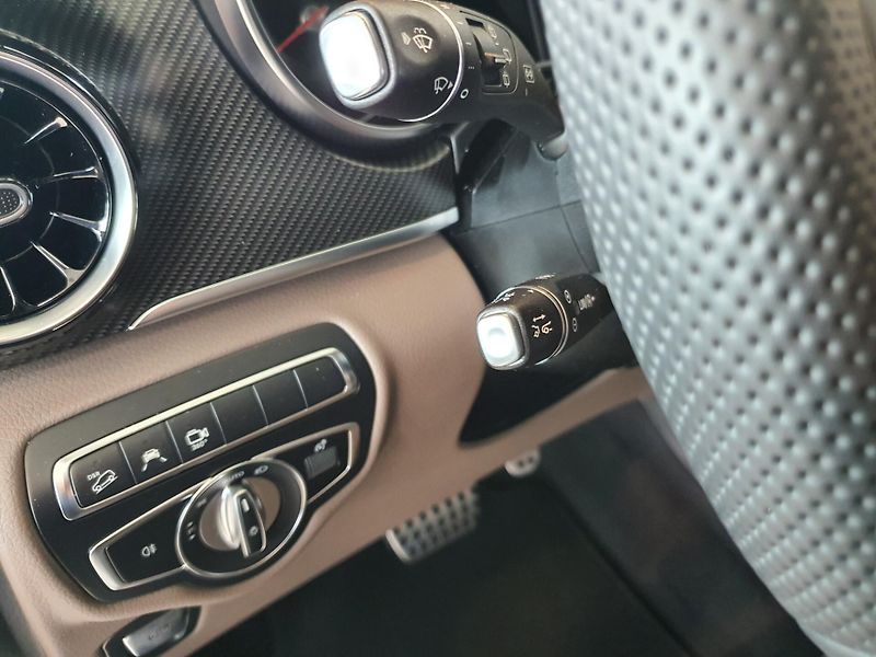 Mercedes-Benz Třídy V (2023) V 300 D Avantgarde L 4Matic - fotka 11 z 27