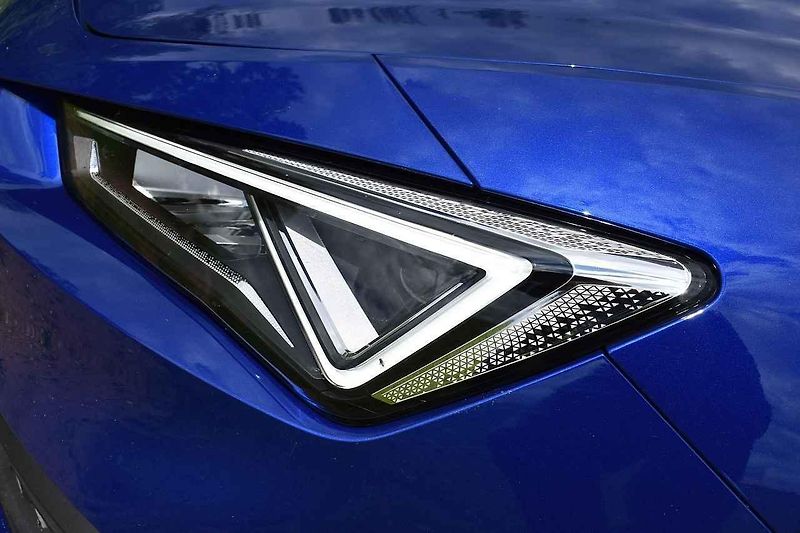 Nový Seat Leon jsme vzali i na silničky v okolí hradu Krakovec