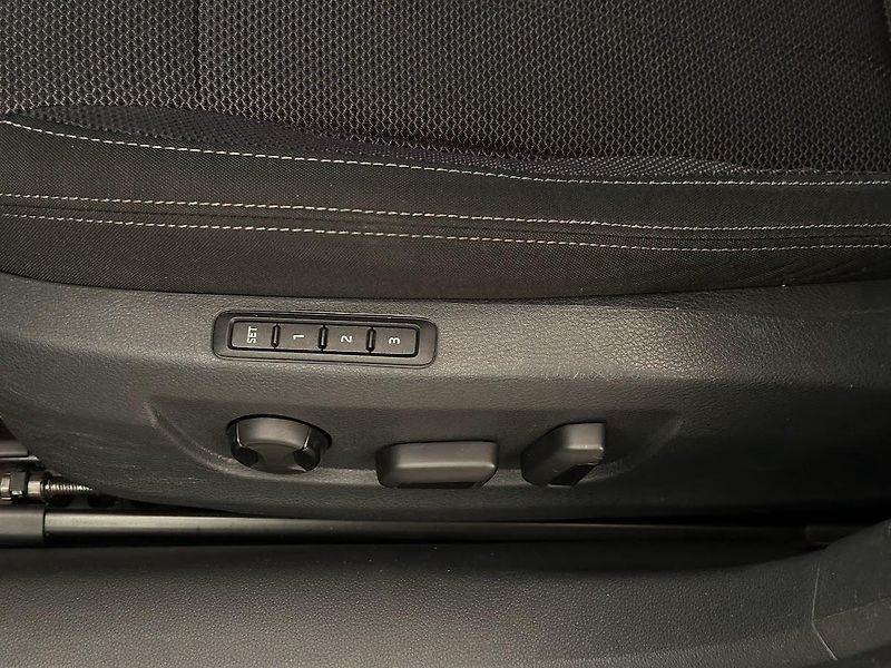 Škoda Superb (2022) 2.0 TDi Style DSG 110 kW - fotka 10 z 35