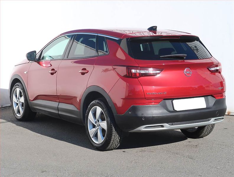 Opel Grandland X (2018) 1.2 Turbo, Automat, Serv.kniha - fotka 4 z 21