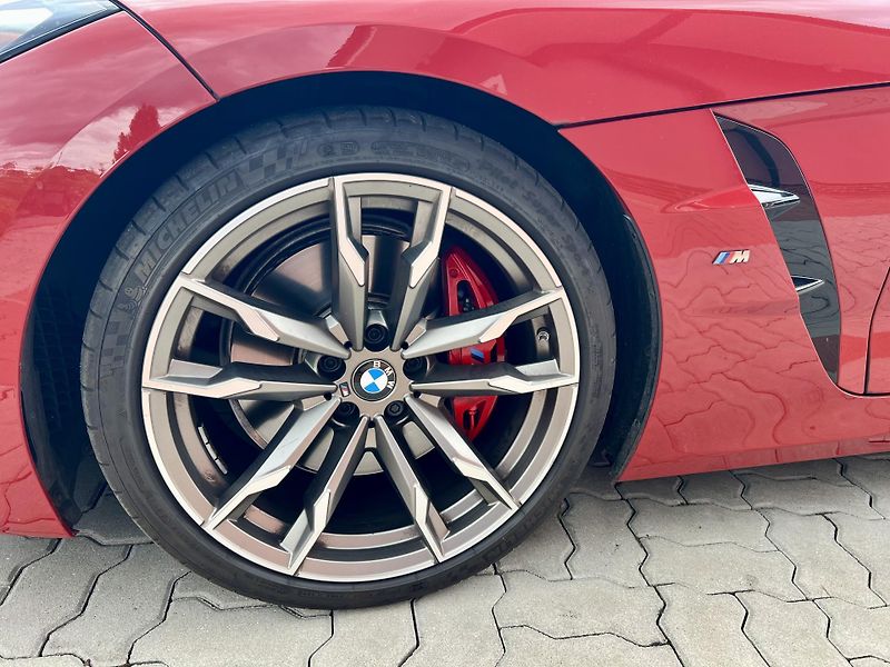 BMW Z4 (2021) BMW z4 M40i top stav - fotka 4 z 13