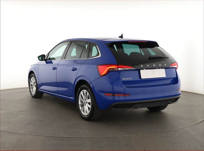 Škoda Scala (2023) Style 1.0 TSI, Automat, ČR - fotka 4 z 16