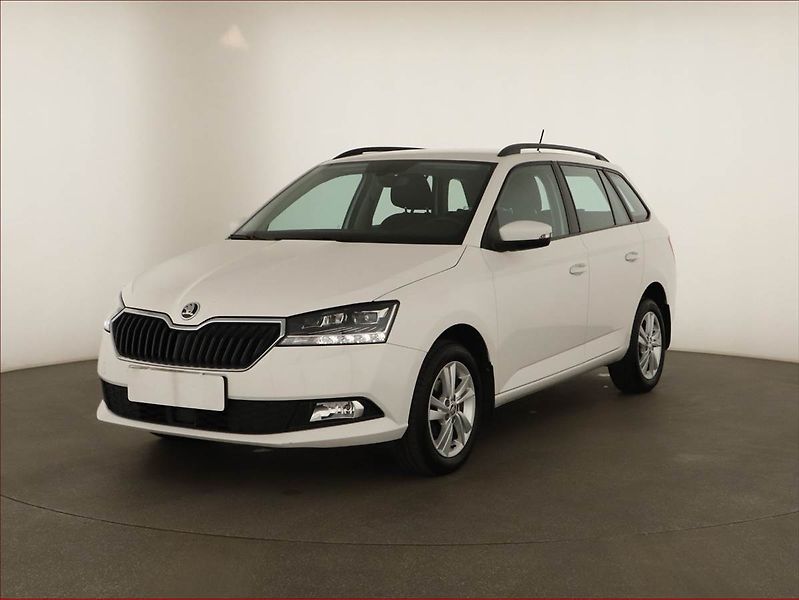 Škoda Fabia (2021) Style 1.0 TSI, ČR,1.maj - fotka 2 z 14