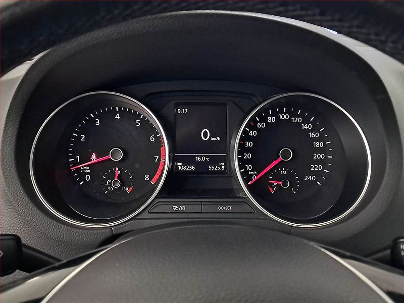 Volkswagen Polo (2014) Comfortline 1.2 TSI - fotka 11 z 15