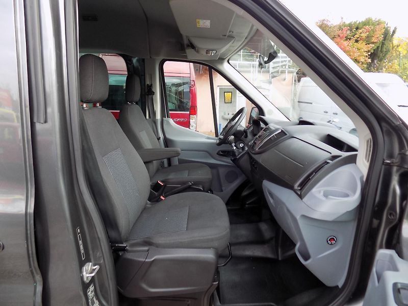 Ford Transit 2,2 TDCI 114KW 8SD, NOVÝ MOTOR - fotka 25 z 42