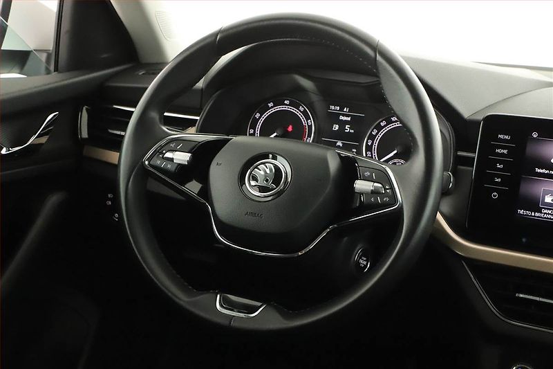 Škoda Scala (2022) Style 1.0 TSI, ČR,1.maj, Navi - fotka 12 z 13