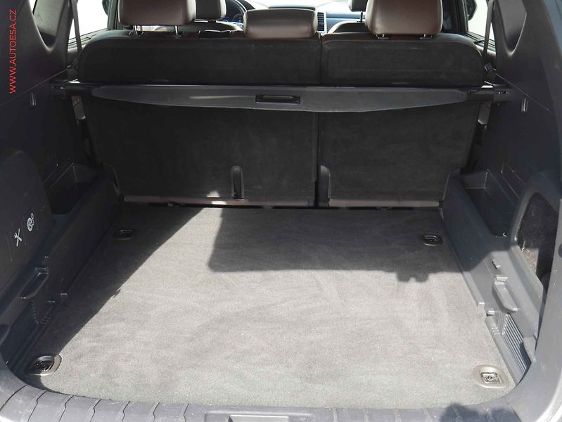 SsangYong Rexton (2022) 2.2 e-XDi 4x4, ČR, AT, LED - fotka 7 z 25