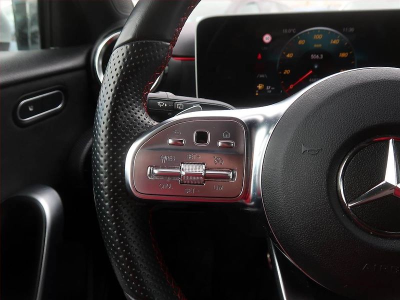 Mercedes-Benz Třídy A (2018) A 200 - fotka 16 z 22