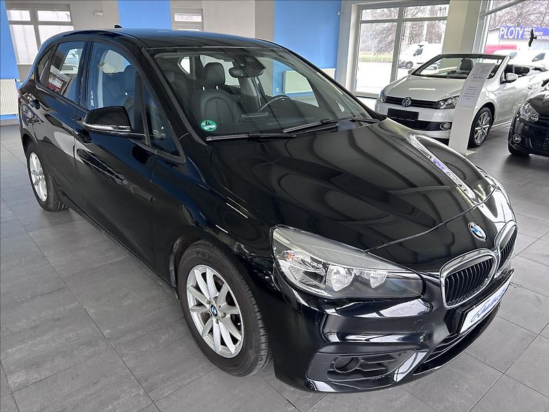 BMW Řada 2 2,0   218d,ActiveTourer,2.MAJ - fotka 1 z 34