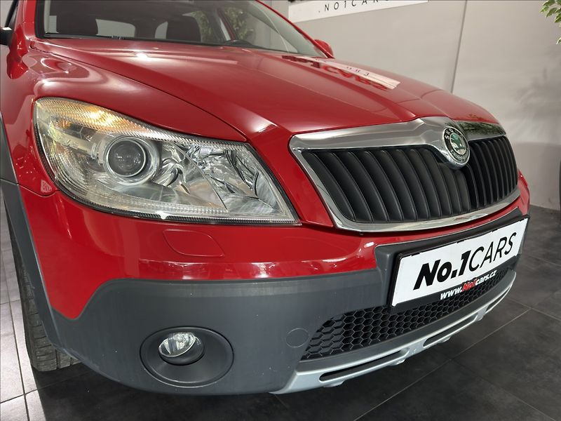 Škoda Octavia 1,8   TSI SCOUT NOVÝ MOTOR 0KM - fotka 33 z 37