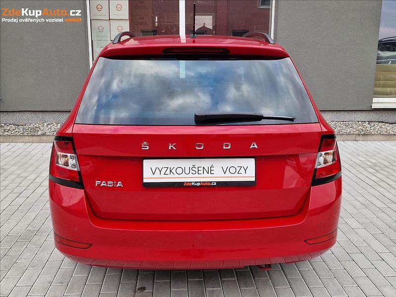 Škoda Fabia 1.0TSI Tour, původ ČR, 1.Maj. - fotka 9 z 49