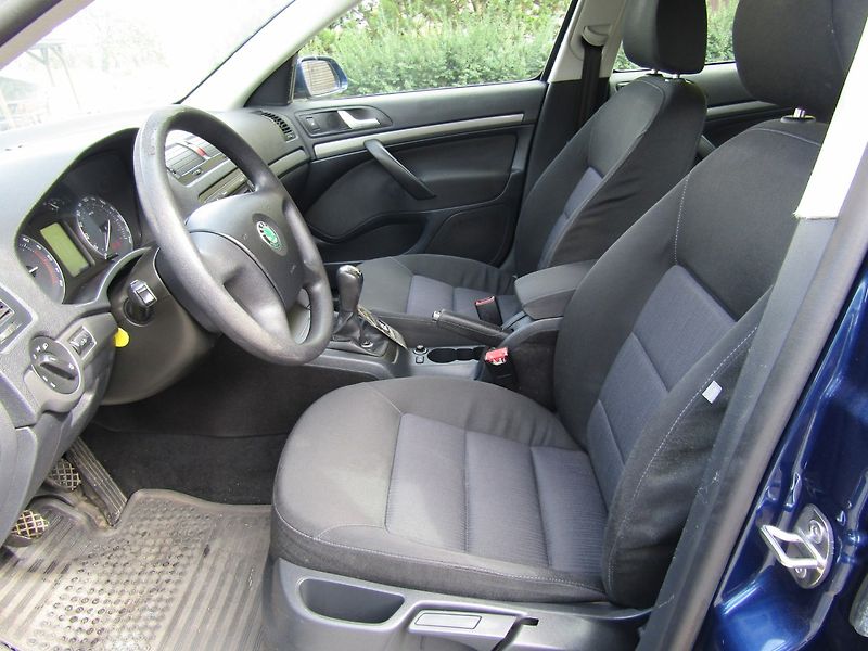 Škoda Octavia (2007) 2.0 TDI 103 kW ROZVODY NOVÉ - fotka 19 z 36