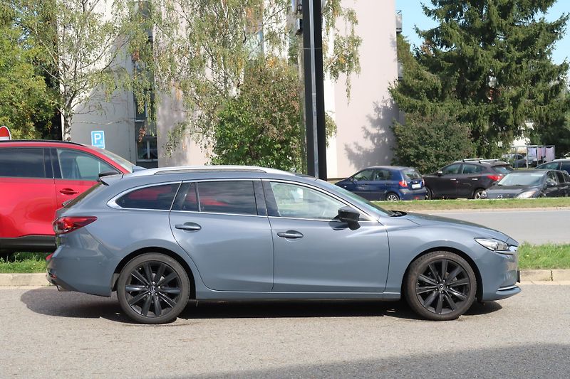 Mazda 6 (2022) WGN 2,5 G194 AT Homura,ČR,zár. - fotka 4 z 32