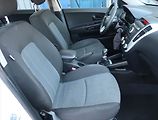 Kia Ceed (2010) 1.4 CVVT, nová STK - náhled 9
