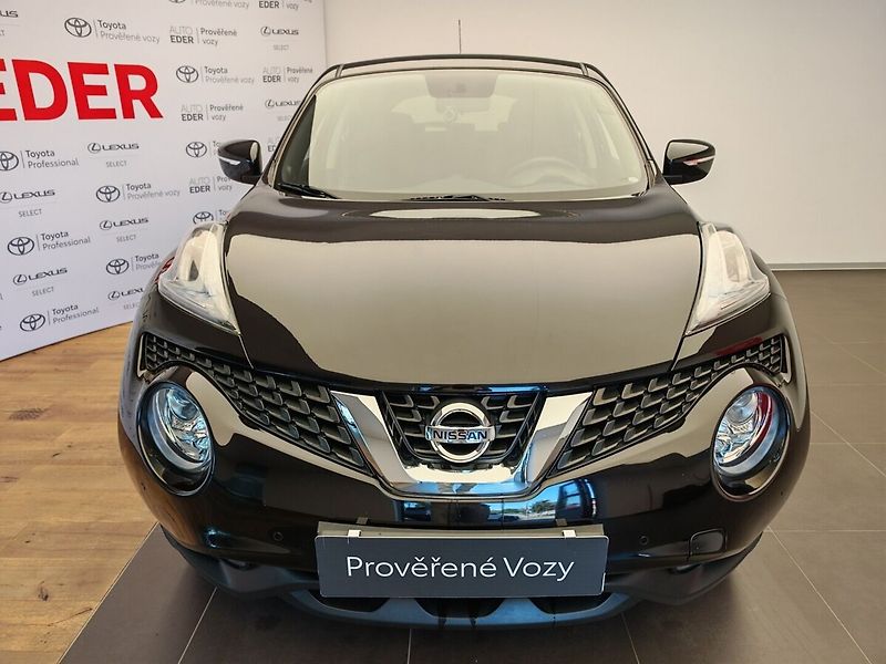 Nissan Juke 1.6 Acenta Automat - fotka 2 z 33