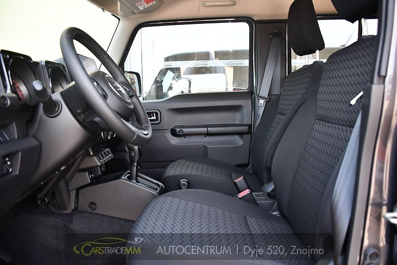Suzuki Jimny 1,5 GLX AUTOMAT, 4X4 LONG - fotka 9 z 40