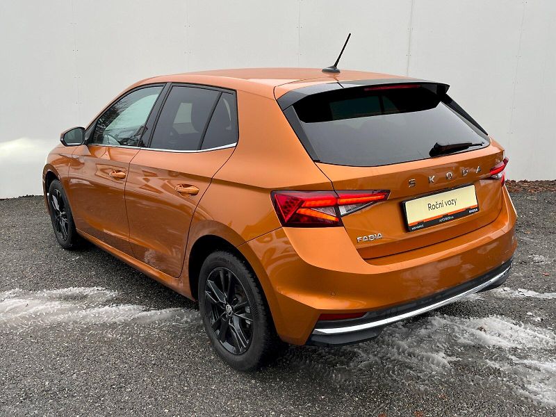 Škoda Fabia (2024) 1.0 TSI 85kW Top Selection DSG - fotka 26 z 26