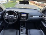 Mitsubishi Outlander (2015) 2.2D 4x4, AUTOMAT, serviska - náhled 7