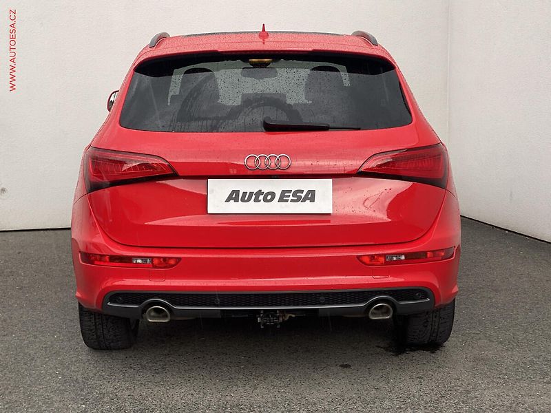 Audi Q5 (2013) 3.0 TDi Quattro, AT, navi - fotka 5 z 23