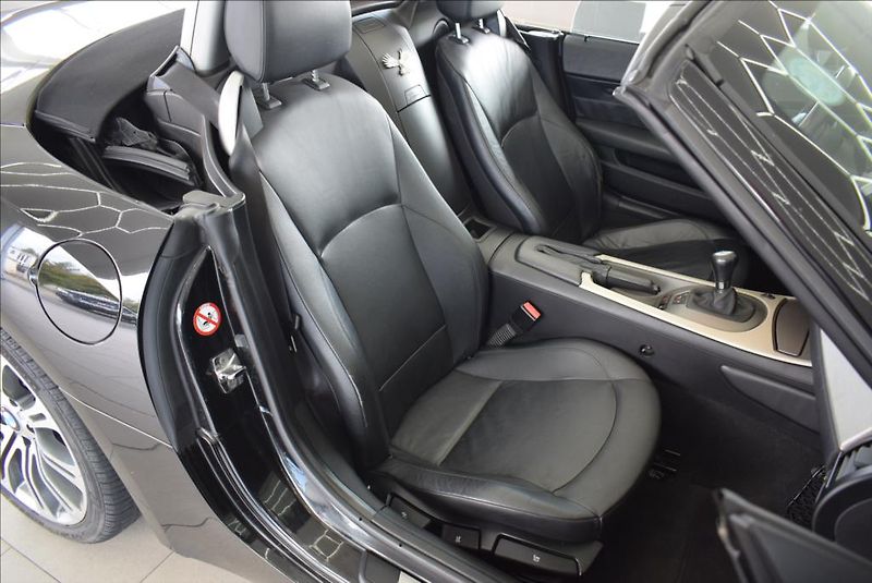 BMW Z4 3,0 i, NAVI,AUT+F1, - fotka 15 z 28
